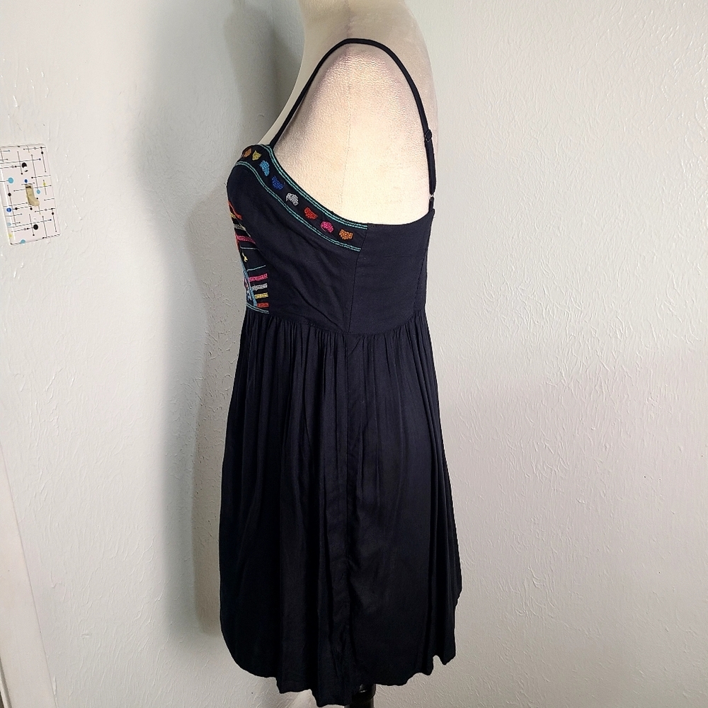 Mudd Black Dress w/Colorful Embroidered Design on Front, Size Medium , NWT - Picture 3 of 10